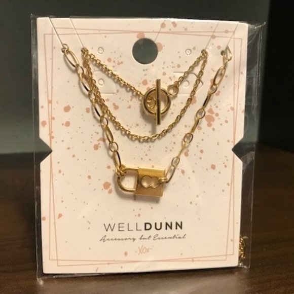 wellDunn jewelry Luck Gold Padlock Necklace Set - Picture 6 of 7
